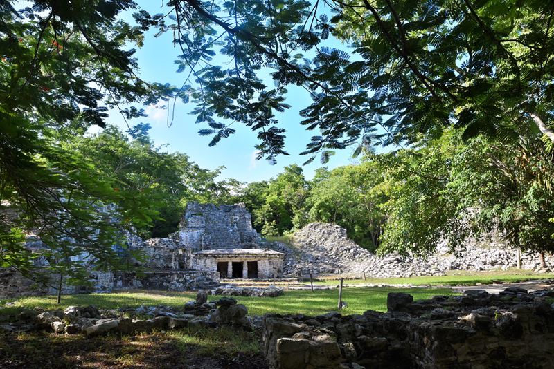Les vestiges mayas de Muyil, dans la réserve de Sian Ka'an, à l'entrée du village de Chunyaxché