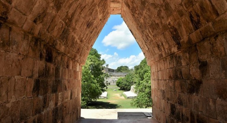 Le quadrilatère des nonnes, construit par les Mayas à Uxmal.
