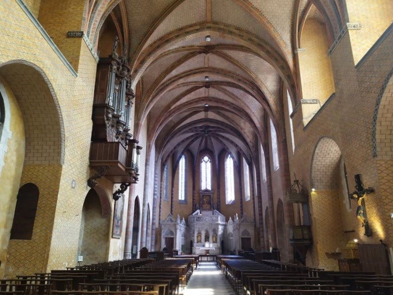 L'intérieur de l'abbaye Saint-Pierre à Moissac