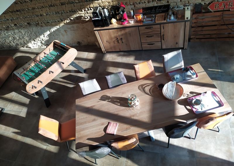 La salle à manger de la maison d'hôtes Les Chambres de Lili (Tarn-et-Garonne)