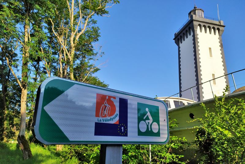 La Vélodyssée, ici au Verdon-sur-Mer (33), fait partie de l'Eurovélo 1, une piste cyclable trans-européenne