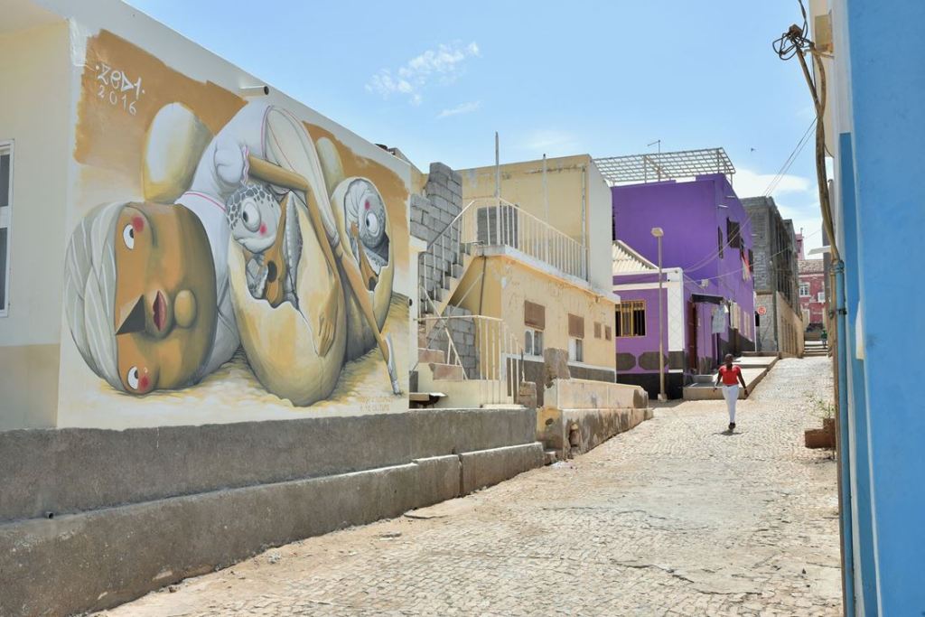 Street-art sur une maison de l'île de Maio au Cap-Vert