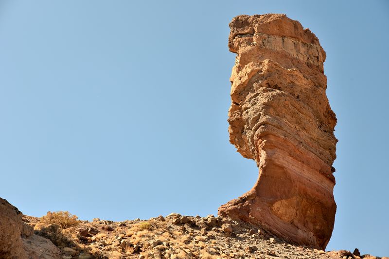 Aux Roques de Garcia, le Roque Cinchado dans un décor de western